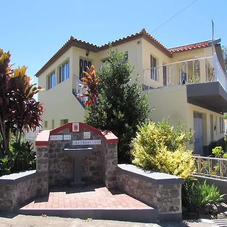 Casa Da Fonte Dos Castanheiros Estreito Da Calheta